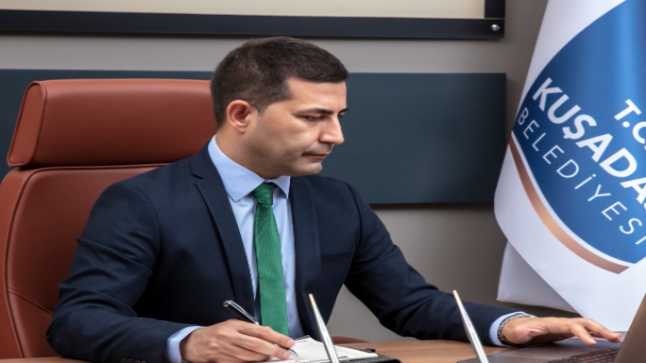 Allah’ı anarak bar açmıştı! Hadsiz CHP’li başkandan “Hadi oradan” dedirten savunma