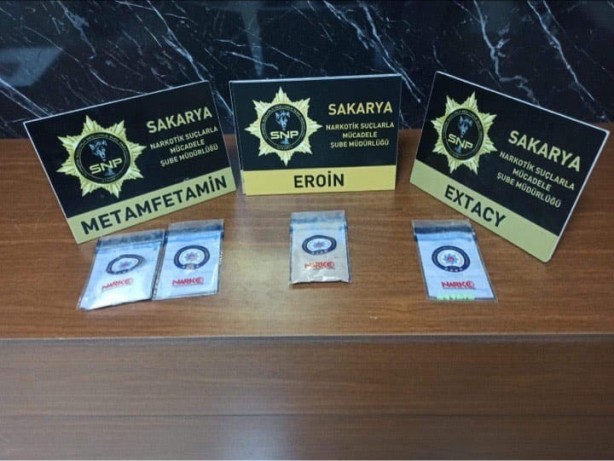 Foto - Allah'tan korkmaz kuldan utanmazlar! Asın bu rezilleri