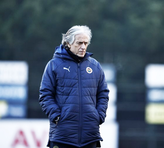 Foto - Almalıyız acilen diyerek duyurdular... Fenerbahçe’den Galatasaray’a yılın transfer çalımı! 