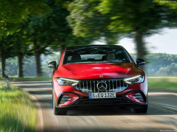 Foto - Alman devi Mercedes örtüyü kaldırdı! Yeni otomobilleri çok ses getirdi