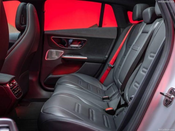 Foto - Alman devi Mercedes örtüyü kaldırdı! Yeni otomobilleri çok ses getirdi