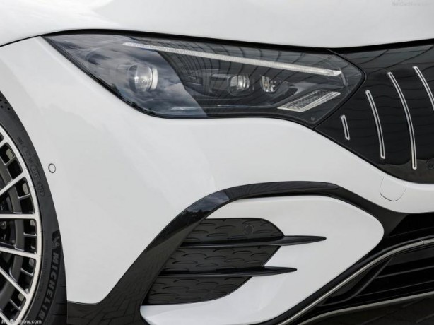 Foto - Alman devi Mercedes örtüyü kaldırdı! Yeni otomobilleri çok ses getirdi