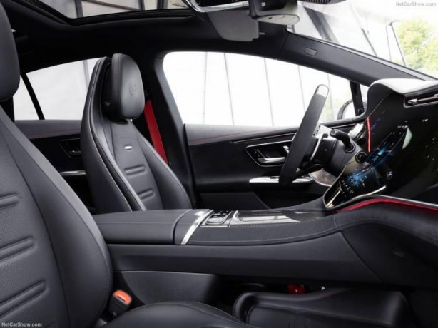 Foto - Alman devi Mercedes örtüyü kaldırdı! Yeni otomobilleri çok ses getirdi