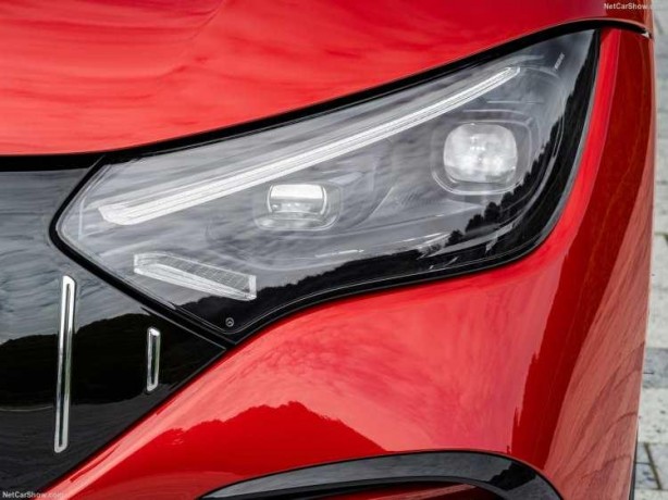 Foto - Alman devi Mercedes örtüyü kaldırdı! Yeni otomobilleri çok ses getirdi