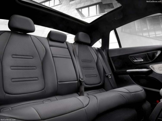 Foto - Alman devi Mercedes örtüyü kaldırdı! Yeni otomobilleri çok ses getirdi