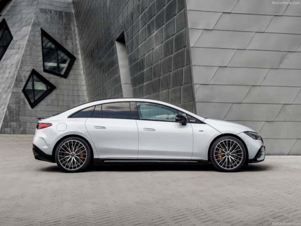 Foto - Alman devi Mercedes örtüyü kaldırdı! Yeni otomobilleri çok ses getirdi