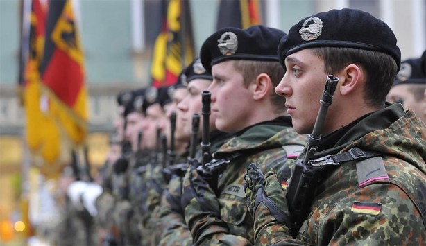 Foto - Alman ordusundan beklenmedik "Türk asker" kararı! Tam 3 bin imam için apar topar harekete geçtiler