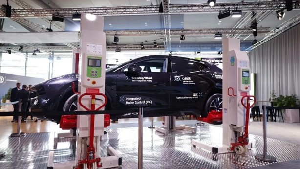 Alman otomobil devi Türkiye'yi yere göğe sığdıramadı! Çok konuşulacak sözler