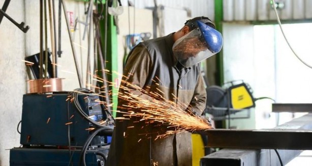 Almanya ‘fırsat kartı’ ile nitelikli iş gücüne kapılarını açtı! İşte başvuru şartları…