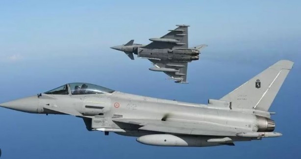 Foto - Almanya petrole diz çöktü! Eurofighter satacak