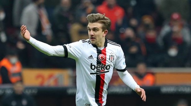 Foto - Almanya-Türkiye maçında çok konuşuldu! Gizemli isim tespit edildi