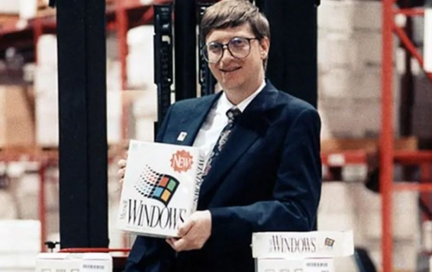 Foto - Almanya, Windows 3 bilen personel arıyor