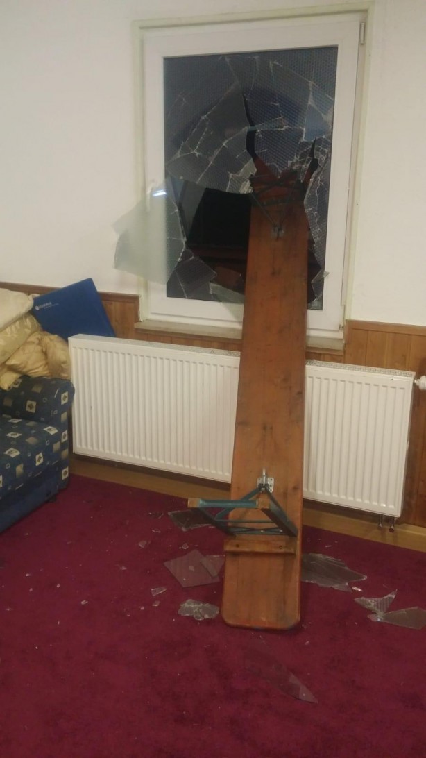 Foto - Avrupa'nın göbeğinde camiye alçak saldırı! İkinci kez...