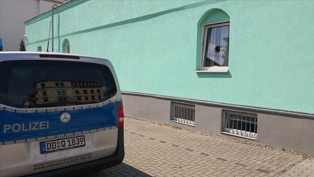 Foto - Almanya'da İslam düşmanlığı tavan yaptı! Çocuklara bile ırkçı tehdit