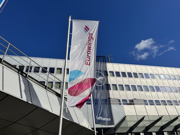 Foto - Almanya'da pilotlar grevde! Yüzlerce uçuş iptal edildi