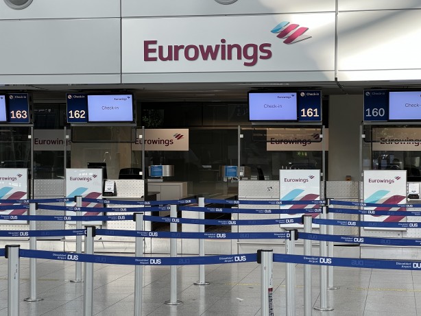 Foto - Almanya'da pilotlar grevde! Yüzlerce uçuş iptal edildi