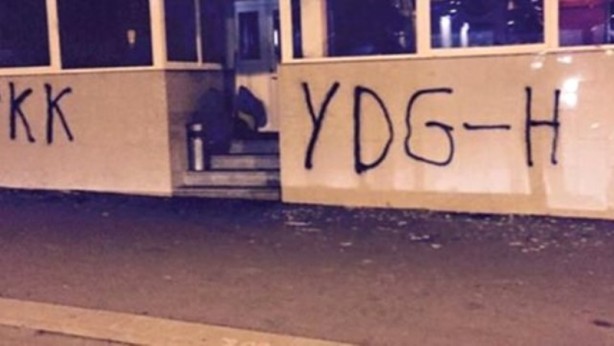 Foto - Almanya'da PKK'lılar cami lokaline saldırdı