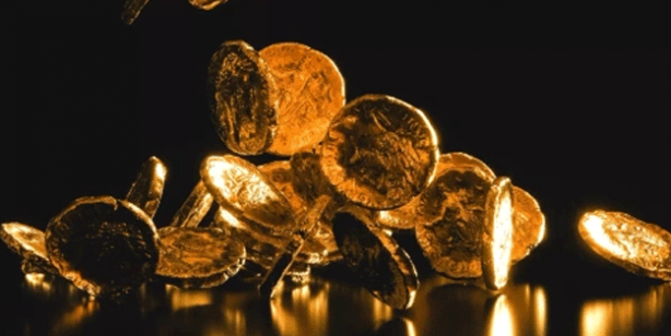 Almanya’da şaşkına çeviren olay! Kazma vuruldukça altın fışkırdı