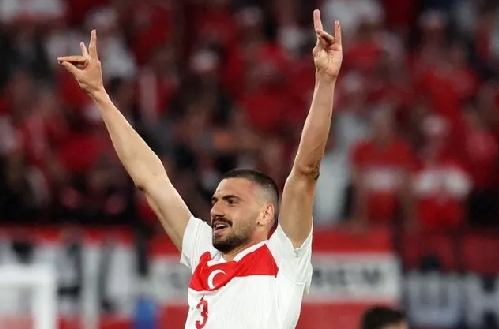 Foto - Almanya’da ‘yapılamaz’ denilen hareketi yapan Merih’e talip oldular: Bozkurt adım adım geliyor… EURO 2024'e damga vurmuştu...