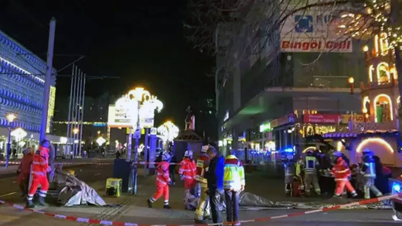 Foto - Almanya’daki Noel pazarı saldırısına Dışişleri'nden kınama