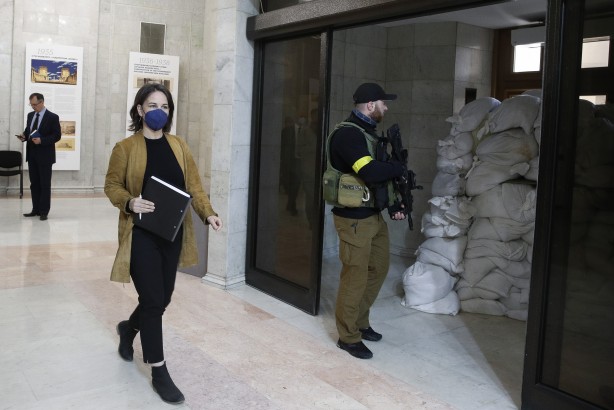 Foto - Almanya'dan Ukrayna kararı! Yeniden açacaklar