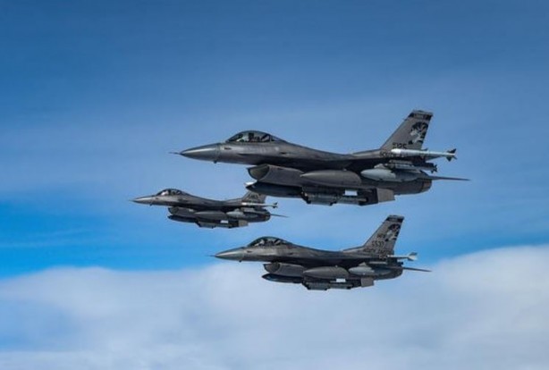 Almanya’dan Ukrayna’ya savaş uçağı vetosu