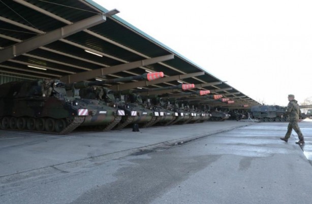 Foto - Almanya'nın gönderdiği obüsler Ukrayna'ya ulaştı