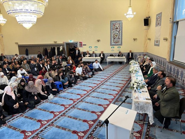 Almanya'nın ilk İmam Hatip Lisesi açıldı