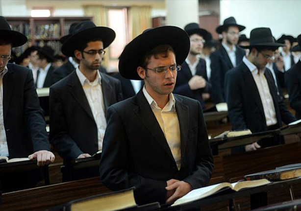 Foto - Almanya’nın Siyonist seviciliği depreşti! Bunu yapanlar okuldan bile atılacak