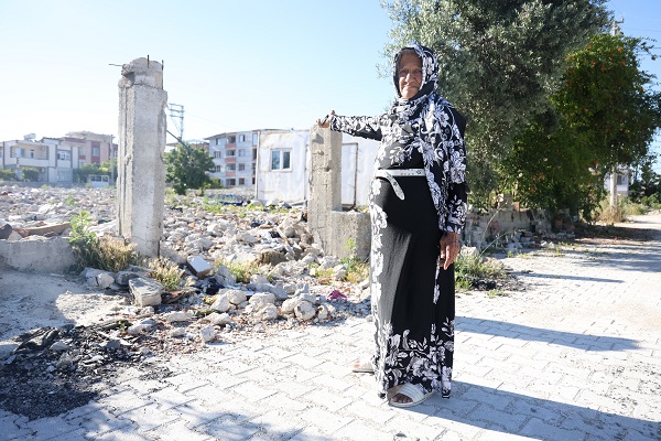 Foto - Almanya'yı elinin tersiyle itti! Yok olan memlekette yaşıyor