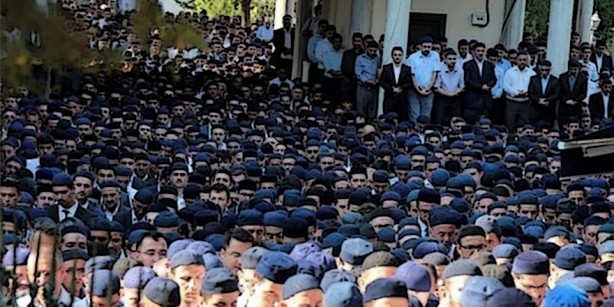Foto - Alparslan Kuytul o cemaate desteğini açıkladı