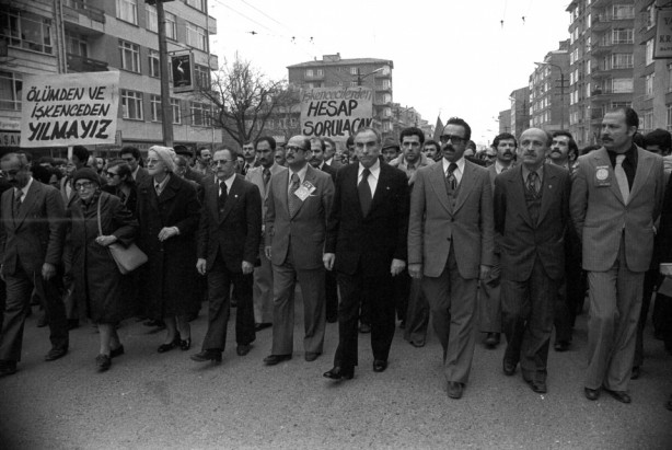Foto - Alparslan Türkeş, vefatının 22. yılında dualarla anılıyor