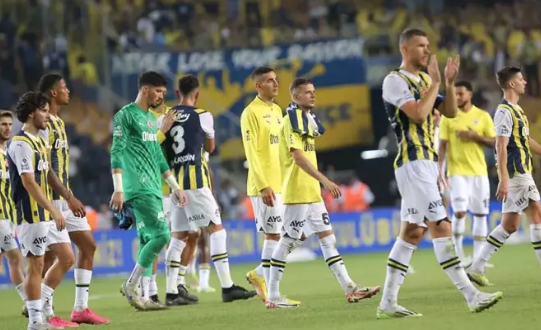 Altay Bayındır geri dönüyor! Türkiye detayı tam anlamıyla olay: Galatasaray'ı duyurdular