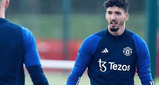 Foto - Altay Bayındır Süper Lig devi ile 3 yıllık anlaşma sağladı! Bonservis bedeli dudak uçuklatan cinsten...