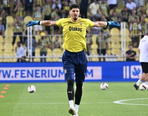 Foto - Altay Bayındır'a sürpriz talip çıktı! Bakın kimler devreye girdi...