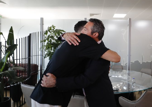 Foto - Altay Bayındır resmen harekete geçti! Fenerbahçe için büyük fedakarlık! O gerçek Türk devi oldu!