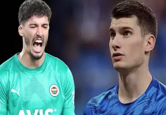 Foto - Altay Bayındır'ın yerine 390 gol yiyen kaleci geliyor! Neler yaptığını duyunca şok olacaksınız!