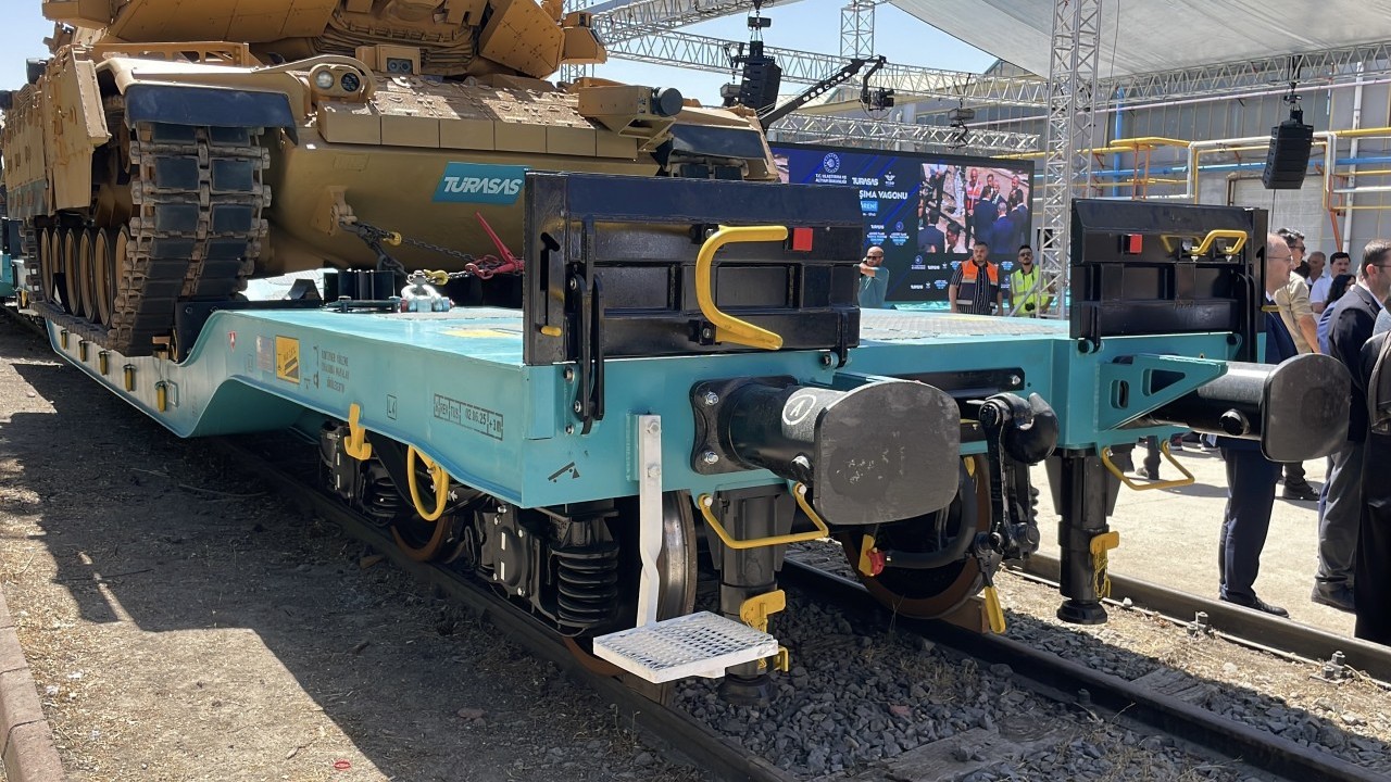 Foto - Altay Tankı'nı taşıyacak: Her ambargo, her baskı ve haksızlık bize kapı araladı