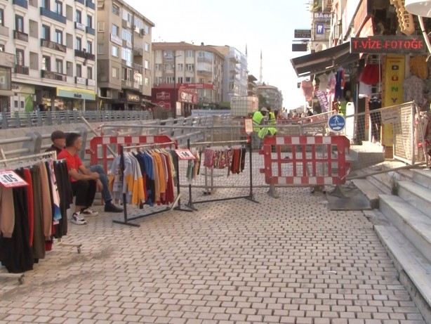 Foto - Altı gitti Mersin’e üstü gitti tersine! İBB’nin bitmeyen çalışması bezdirdi!