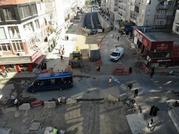 Altı gitti Mersin’e üstü gitti tersine! İBB’nin bitmeyen çalışması bezdirdi!