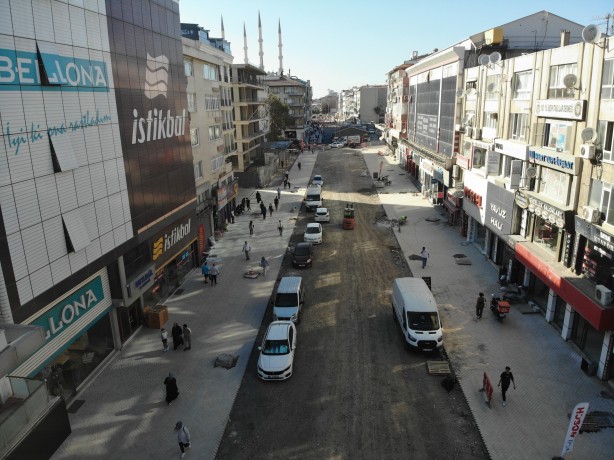 Foto - Altı gitti Mersin’e üstü gitti tersine! İBB’nin bitmeyen çalışması bezdirdi!