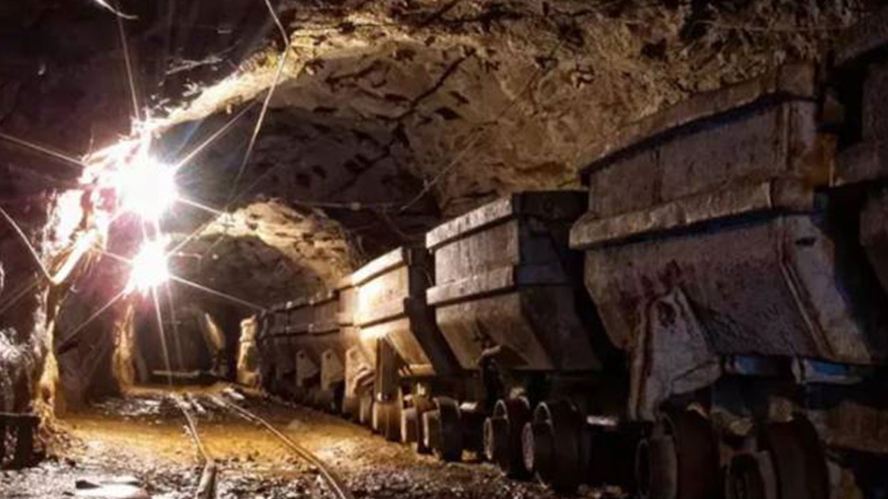 Foto - Altın fışkıran madende felaket!