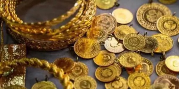 Foto - Altın fiyatları dikkat! 11 Ocak 2022 anlık gram altın çeyrek altın cumhuriyet altını yarım altın yorumlarına kulak verin…
