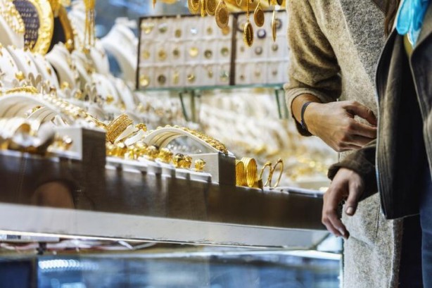 Foto - Altın fiyatları piyasaları yerinden oynatacak! Gram altın için rekor da belli tarih de