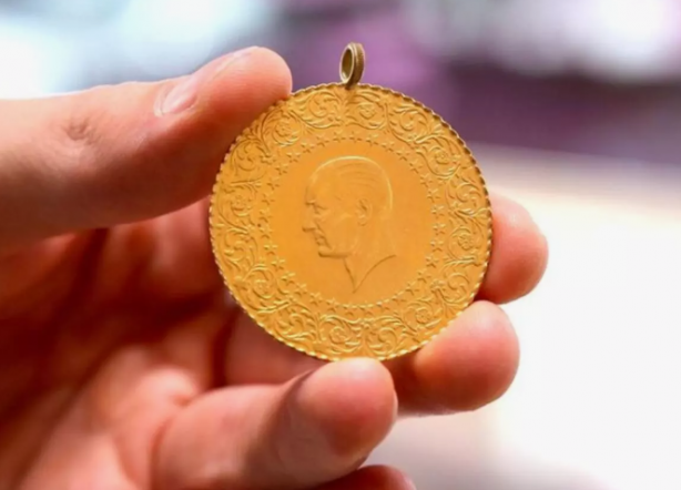 Foto - Altın fiyatları tamı tamına 950 lira birden değişecek! Uzman isim tarih verdi, kuyumcular dolup taşacak