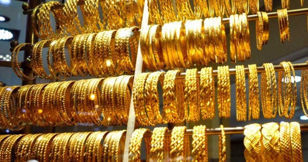 Foto - Altın fiyatları tamı tamına 950 lira birden değişecek! Uzman isim tarih verdi, kuyumcular dolup taşacak