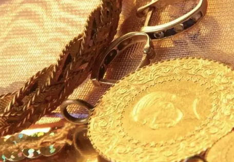 Foto - Altın fiyatlarında büyük sürprize çok az kaldı! 4 aydır 'uyuyordu', yeni rekorlara koşuyor: Detaylar belli oldu!