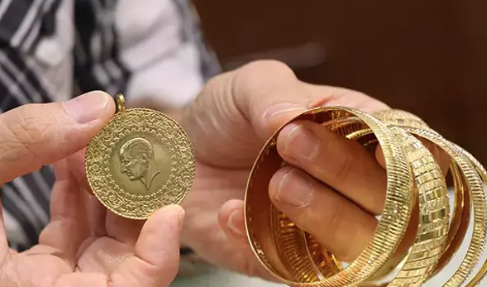 Altın fiyatlarında büyük sürprize çok az kaldı! 4 aydır 'uyuyordu', yeni rekorlara koşuyor: Detaylar belli oldu!