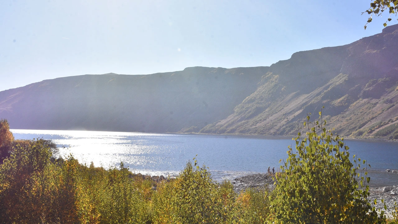 Foto - Altın sarısı manzara! Nemrut Krater Gölü havadan böyle görüntülendi