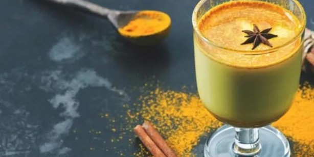 Foto - Altın sütü tarifi: Damarlardaki pıhtılaşmayı önlüyor, karaciğer ve beyni koruyor 